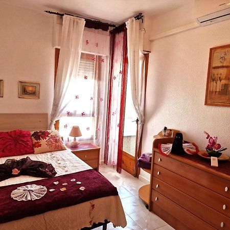 Apartamento Berry Playa Naufragos Torrevieja Buitenkant foto