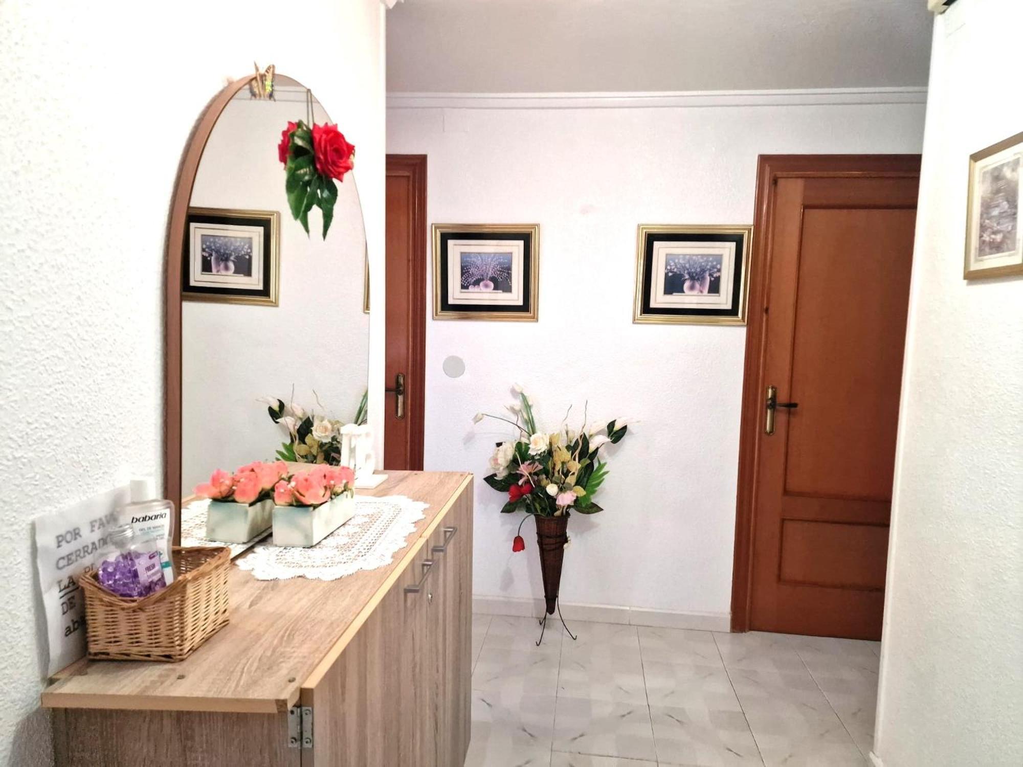 Apartamento Berry Playa Naufragos Torrevieja Buitenkant foto