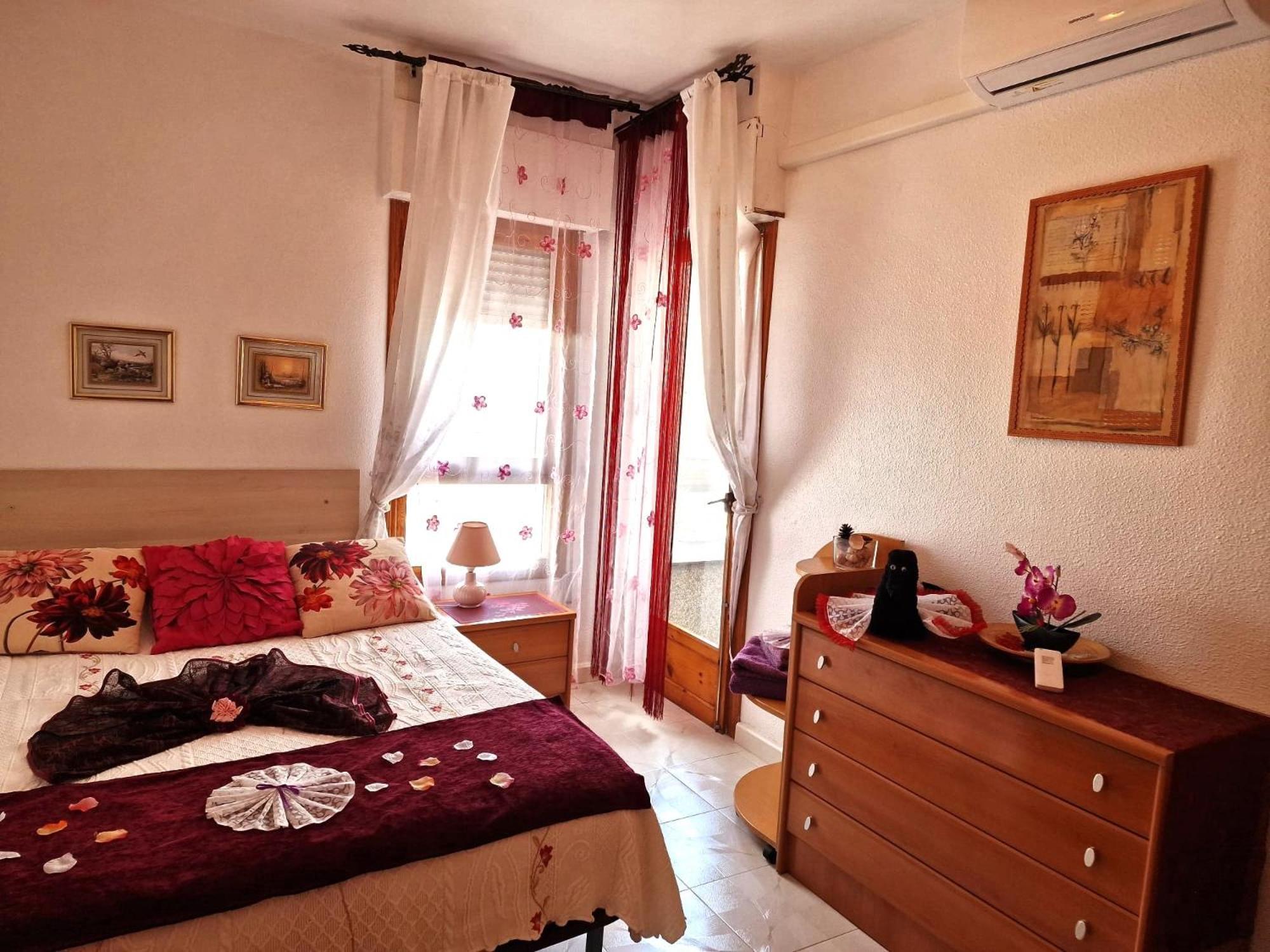 Apartamento Berry Playa Naufragos Torrevieja Buitenkant foto