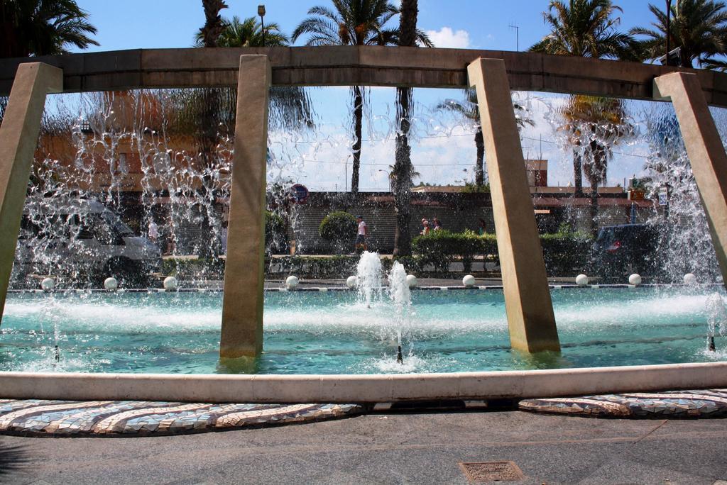 Apartamento Berry Playa Naufragos Torrevieja Buitenkant foto